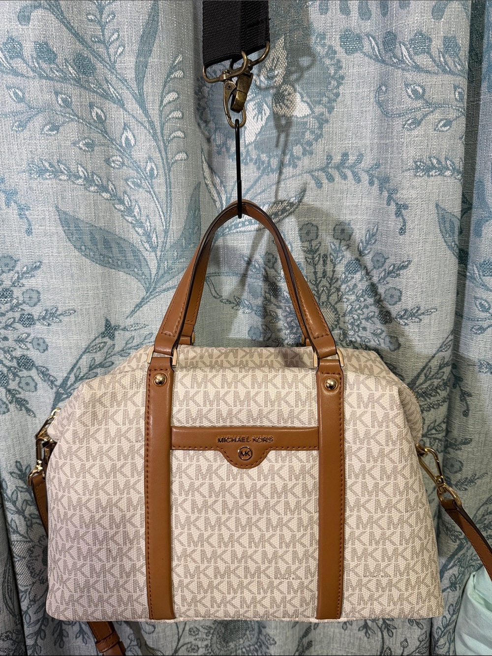 Michael Kors Cream & Tan Signature Satchel